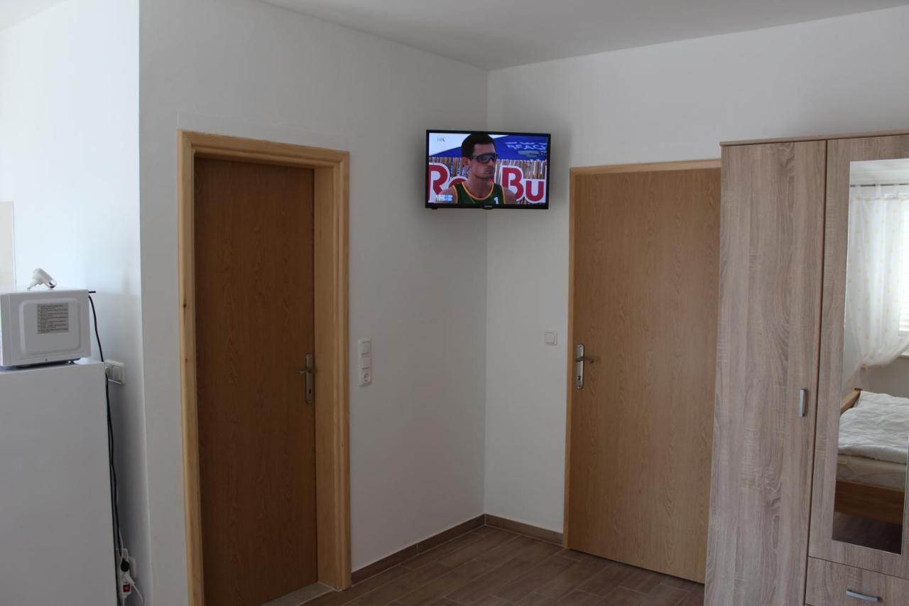 Apartment Mladen Biograd Na Moru Exterior foto
